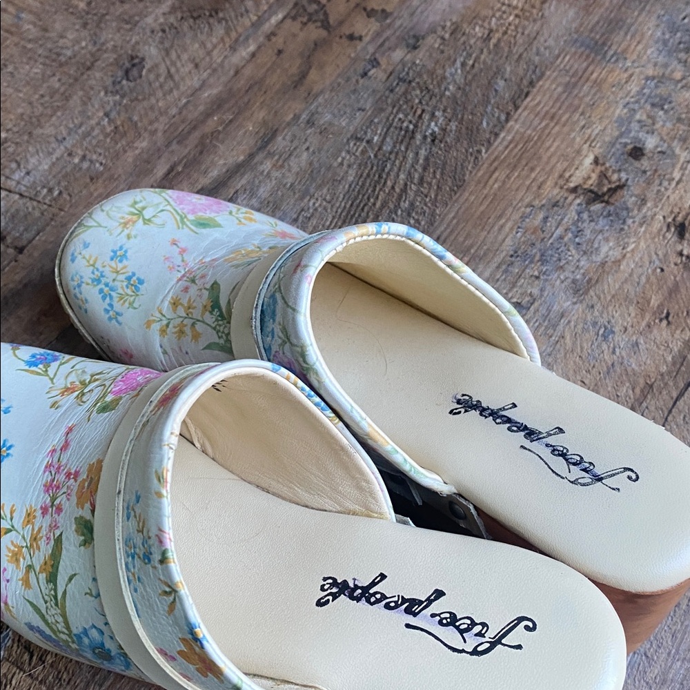 Free People clog - Picture 6 of 6